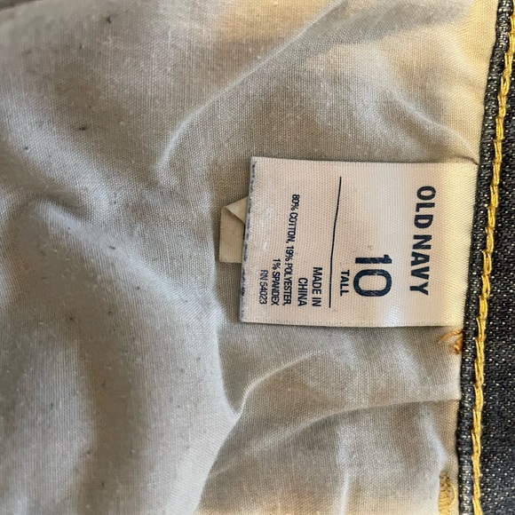 Old Navy jeans - Picture 3 of 5